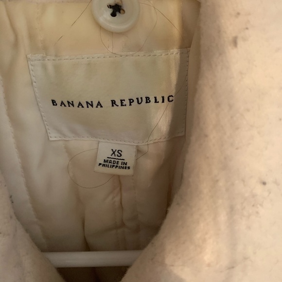 Banana Republic toggle coat - Picture 2 of 3